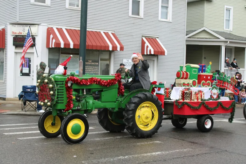 When Paperwork Confusion Created a Holiday: The Tennessee Town That Celebrated Nothing for Nine Years